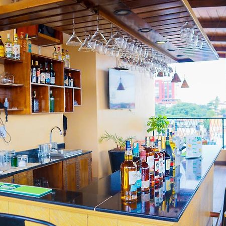Millennium Terrace Hotel Kampala Kültér fotó