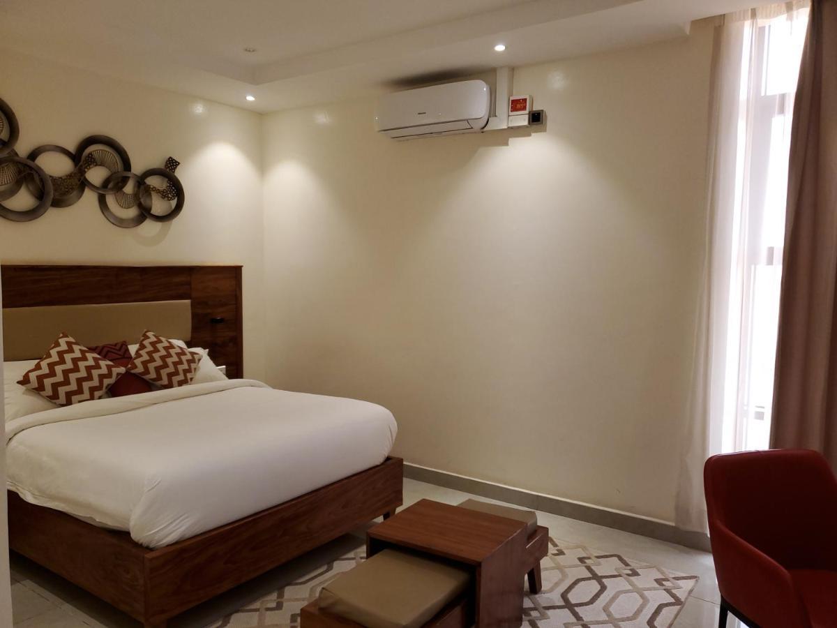 Millennium Terrace Hotel Kampala Kültér fotó