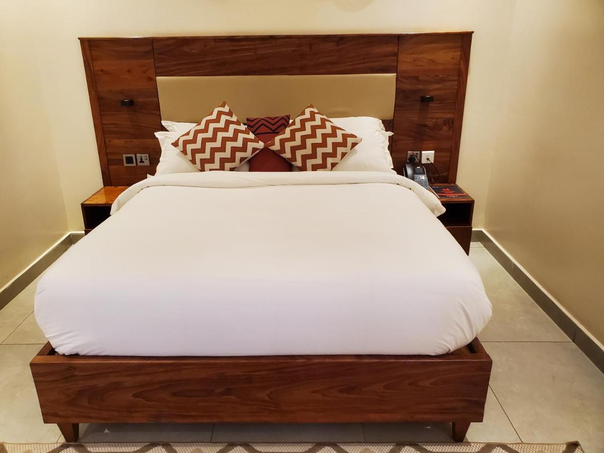 Millennium Terrace Hotel Kampala Kültér fotó
