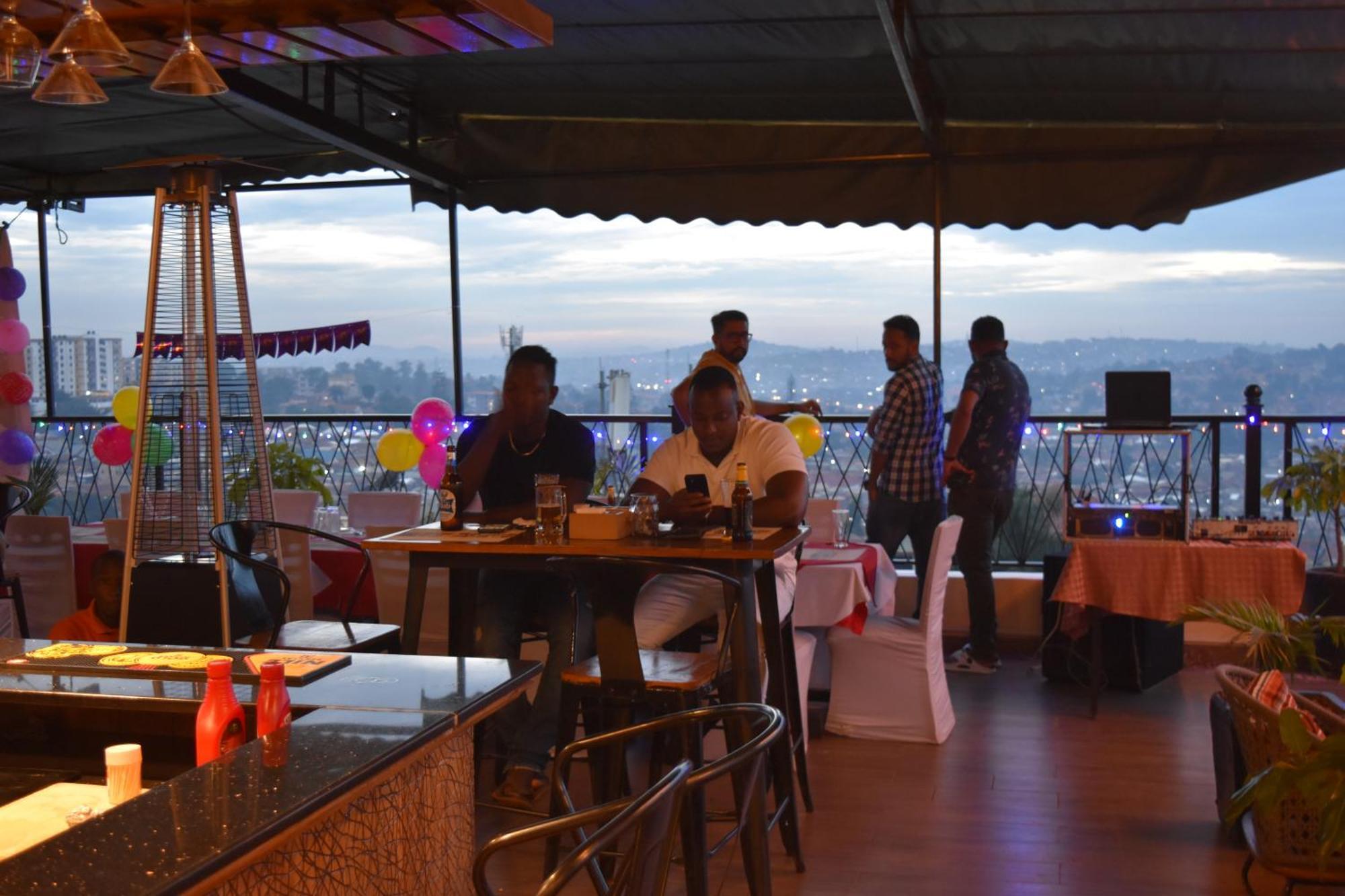 Millennium Terrace Hotel Kampala Kültér fotó