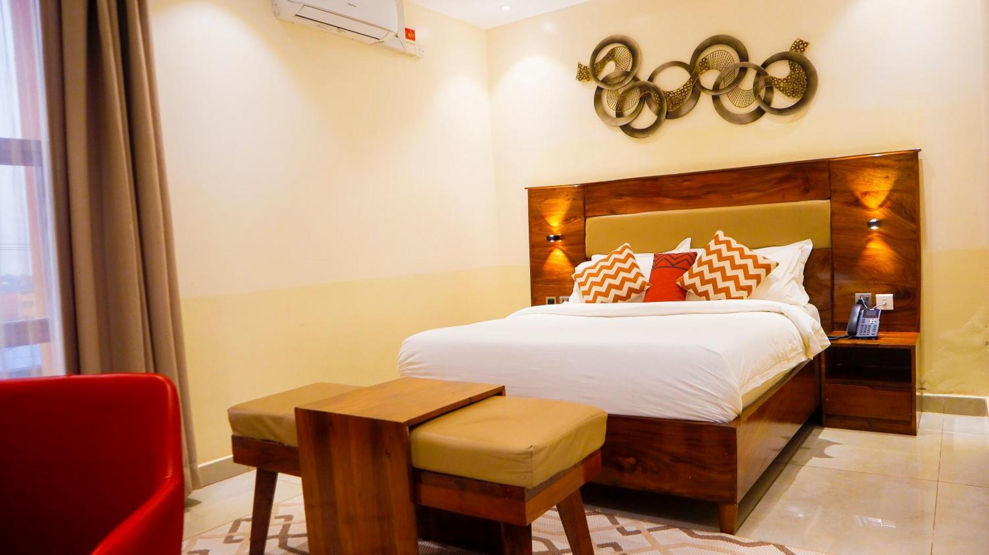 Millennium Terrace Hotel Kampala Kültér fotó